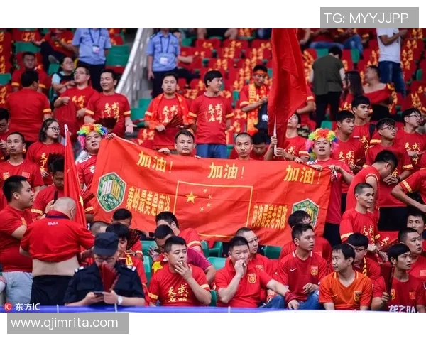 足球明星队盛大来华展现足球魅力引发球迷热潮与期待